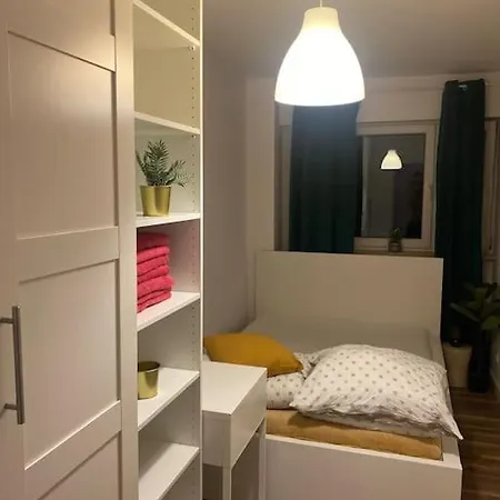 Workation Centre Metro Park Family 15 Min Palace Kultury Apartamento *
